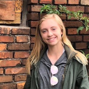 Meet your Posher, Gabrielle